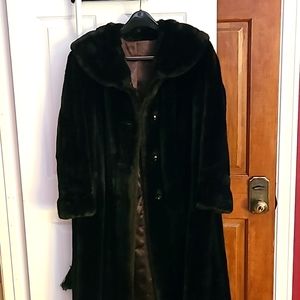 Micara fur coat - Large - 3/4 length